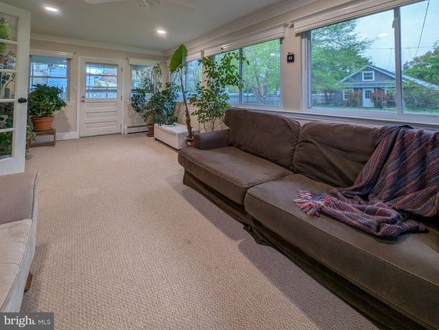 638 S CANNON AVE, Lansdale, PA 19446