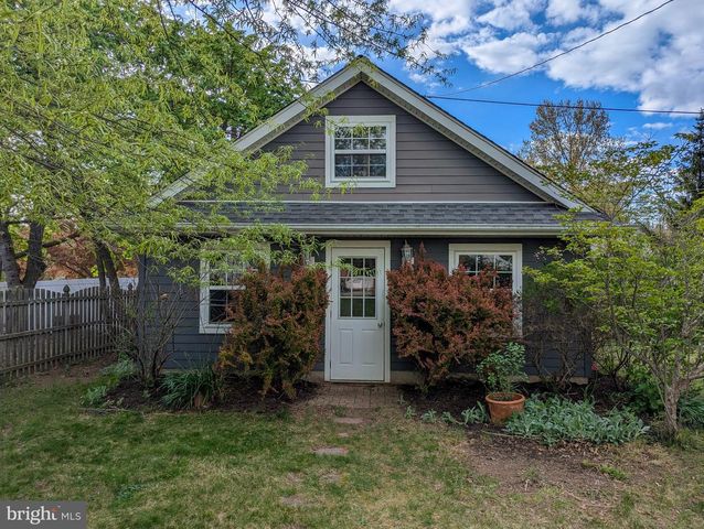 638 S CANNON AVE, Lansdale, PA 19446