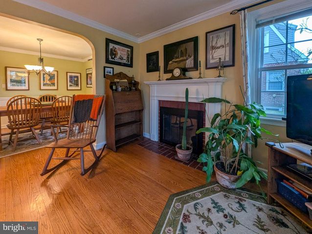 638 S CANNON AVE, Lansdale, PA 19446