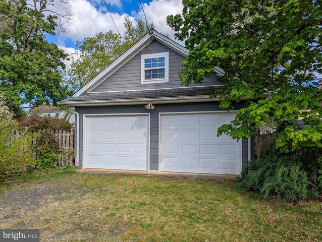 638 S CANNON AVE, Lansdale, PA 19446