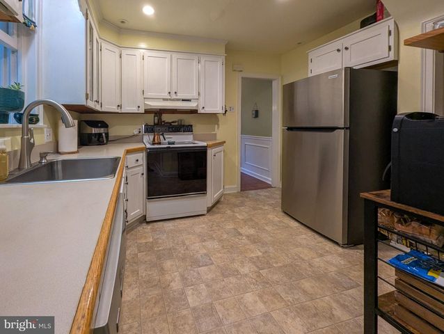 638 S CANNON AVE, Lansdale, PA 19446