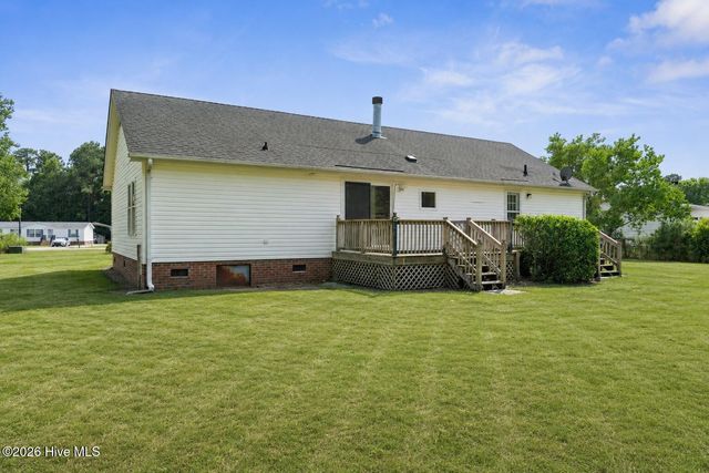 195 Bellhammon Forest Drive, Rocky Point, NC 28457