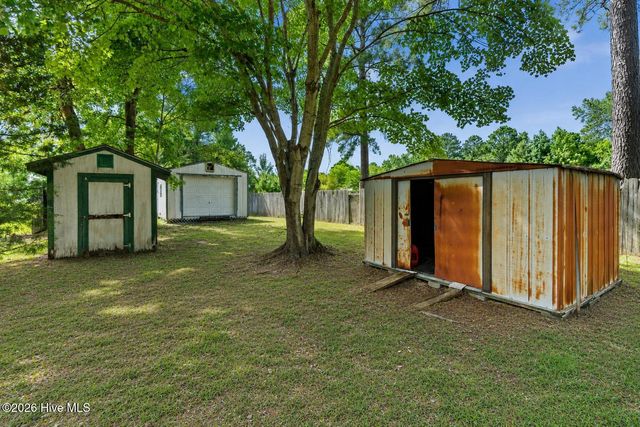 195 Bellhammon Forest Drive, Rocky Point, NC 28457
