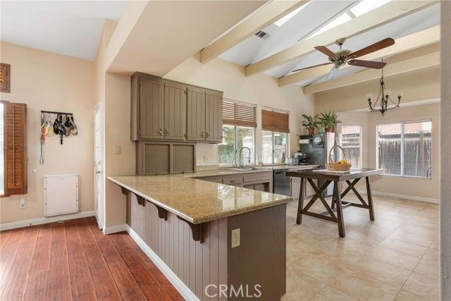 8711 Dalby Court, Bakersfield, CA 93313