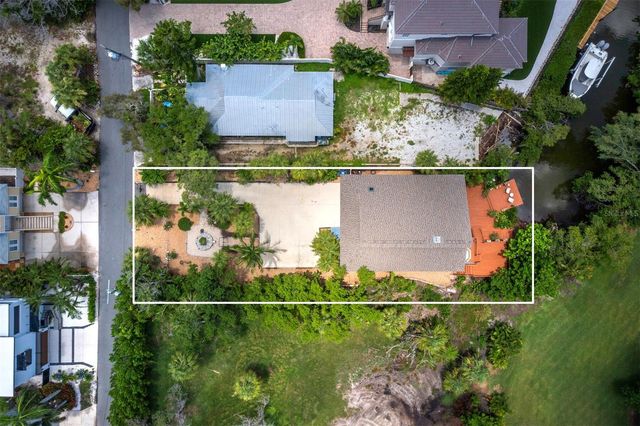 4114 ROBERTS POINT CIRCLE, Sarasota, FL 34242