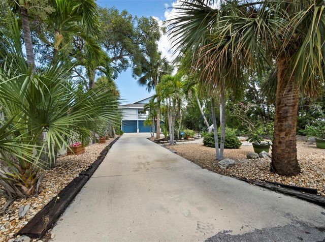 4114 ROBERTS POINT CIRCLE, Sarasota, FL 34242