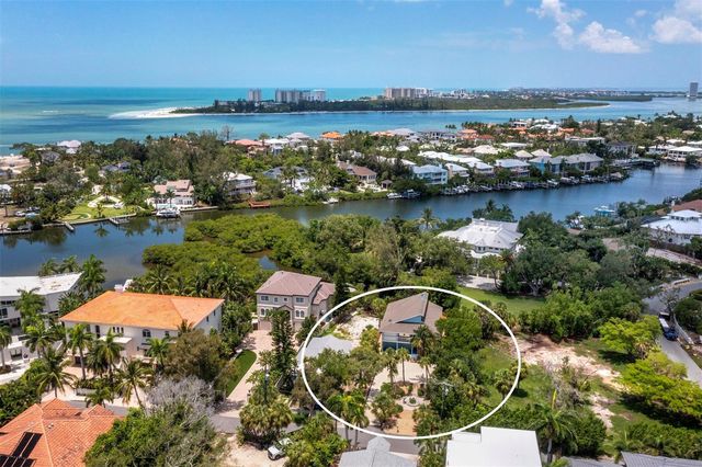 4114 ROBERTS POINT CIRCLE, Sarasota, FL 34242