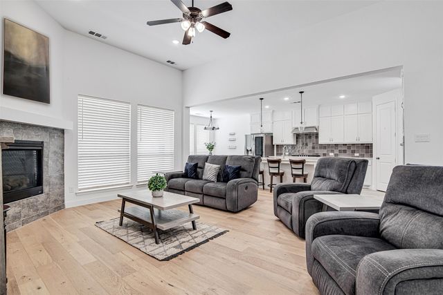 1627 Banded Ledge Drive, Mansfield, TX 76063