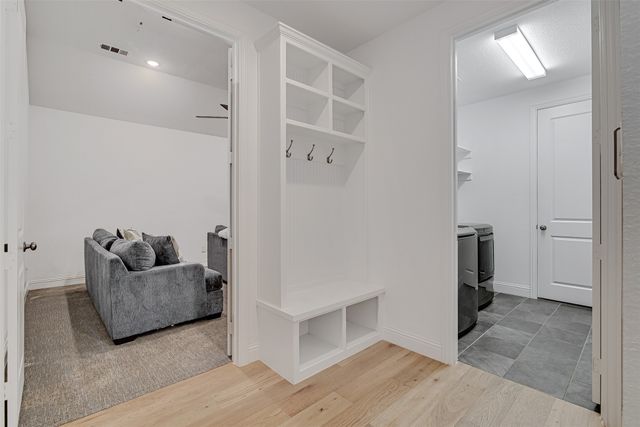 1627 Banded Ledge Drive, Mansfield, TX 76063