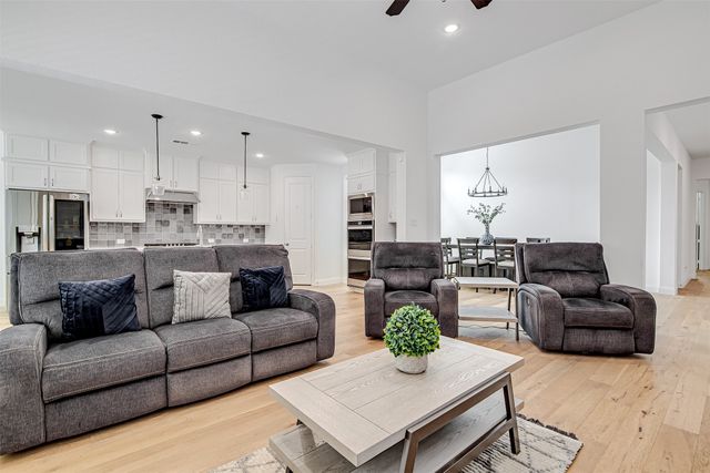 1627 Banded Ledge Drive, Mansfield, TX 76063