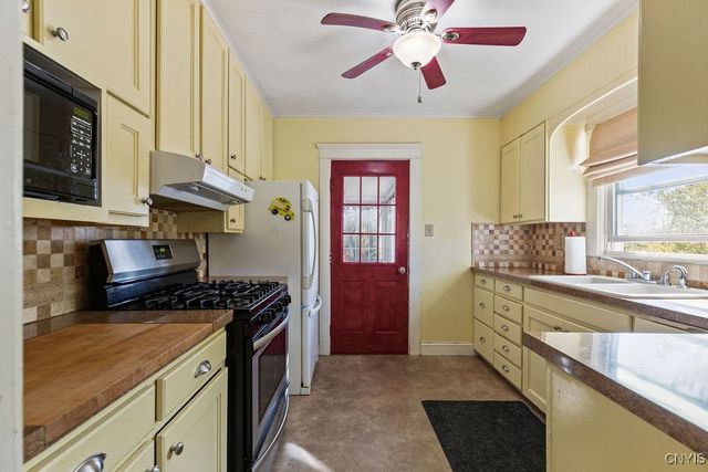 701 West 1st Street South, Fulton, NY 13069
