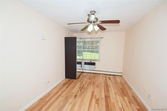 12-32 Diane Place 204 L, Bayside, NY 11360