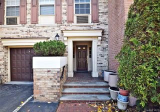 12-32 Diane Place 204 L, Bayside, NY 11360