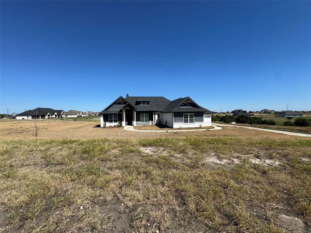 3001 Eagles Court, Weatherford, TX 76087