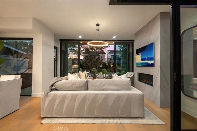 716 Orchid Avenue, Corona Del Mar, CA 92625