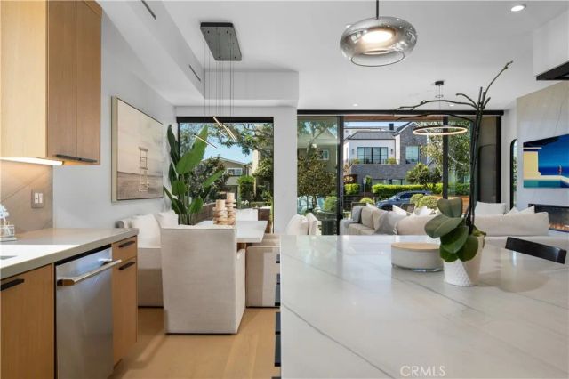 716 Orchid Avenue, Corona Del Mar, CA 92625