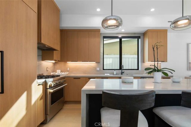 716 Orchid Avenue, Corona Del Mar, CA 92625