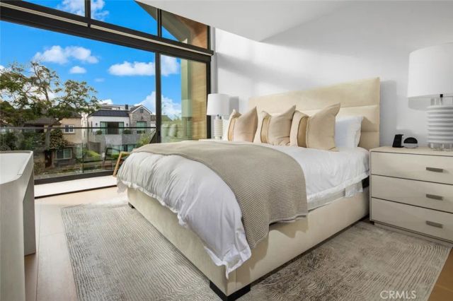 716 Orchid Avenue, Corona Del Mar, CA 92625