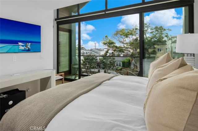 716 Orchid Avenue, Corona Del Mar, CA 92625