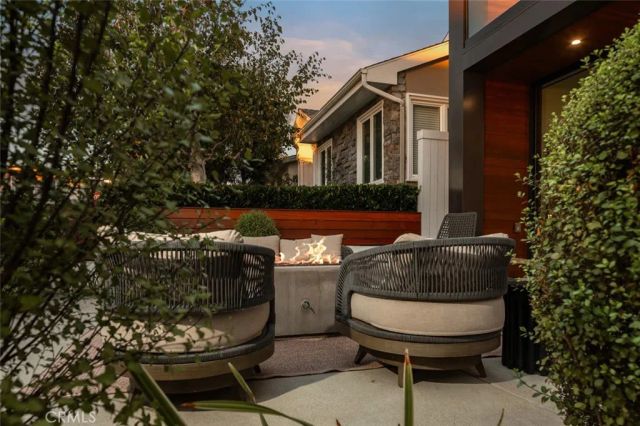 716 Orchid Avenue, Corona Del Mar, CA 92625