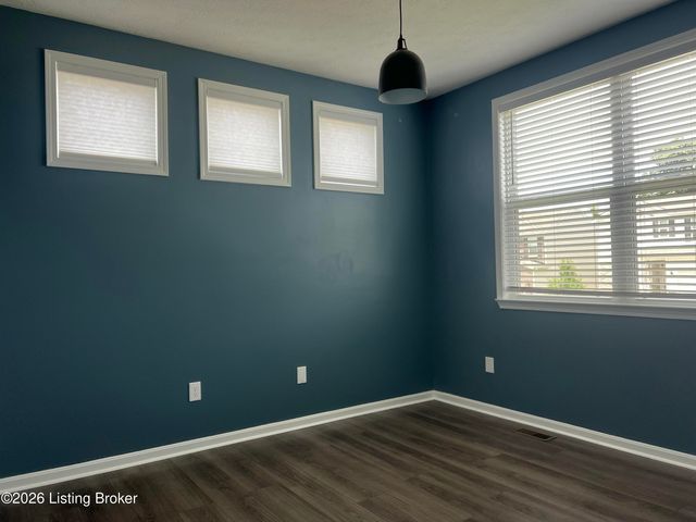 5057 Tealwood Dr, Shelbyville, KY 40065
