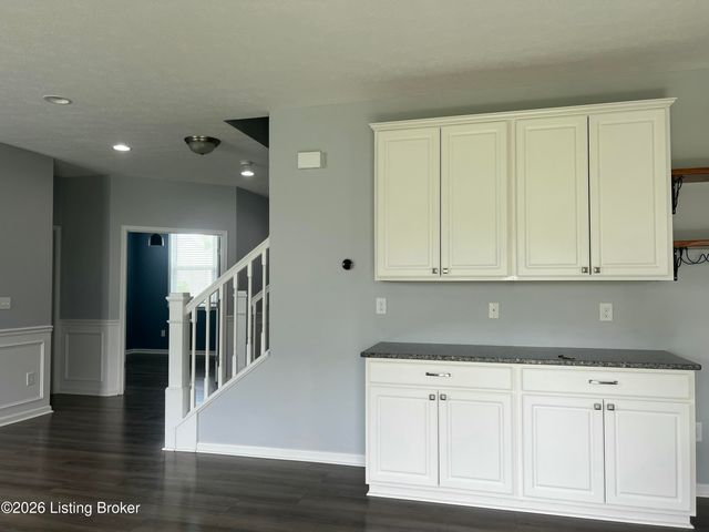 5057 Tealwood Dr, Shelbyville, KY 40065