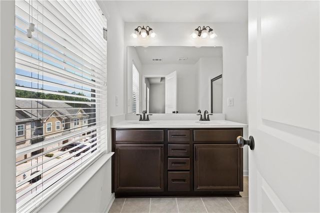 945 Belfry Terrace, Fairburn, GA 30213