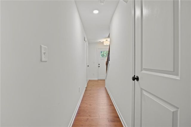 945 Belfry Terrace, Fairburn, GA 30213