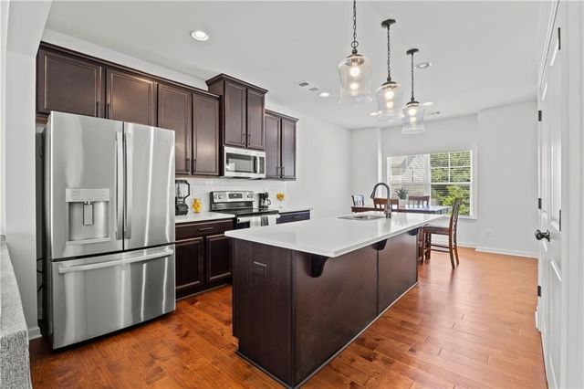 945 Belfry Terrace, Fairburn, GA 30213