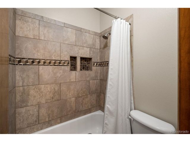 5058 Bur Oak Ln, Parker, CO 80134