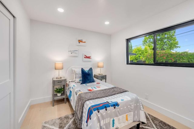 1650 S Wolfe Road, Sunnyvale, CA 94087