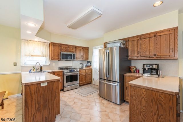 29 S Belair Ave, Hanover Twp., NJ 07927