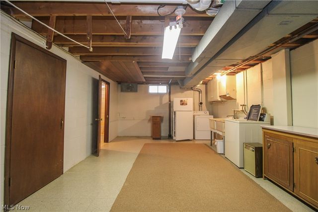 4250 Nottingham Avenue, Austintown, OH 44511