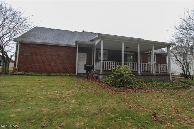 4250 Nottingham Avenue, Austintown, OH 44511