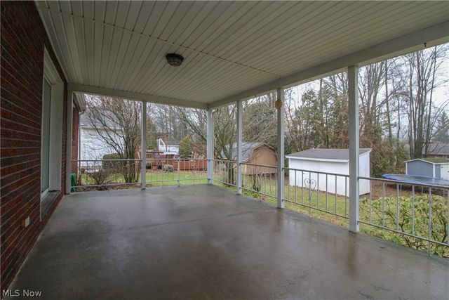 4250 Nottingham Avenue, Austintown, OH 44511