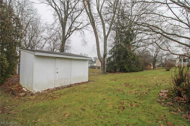 4250 Nottingham Avenue, Austintown, OH 44511