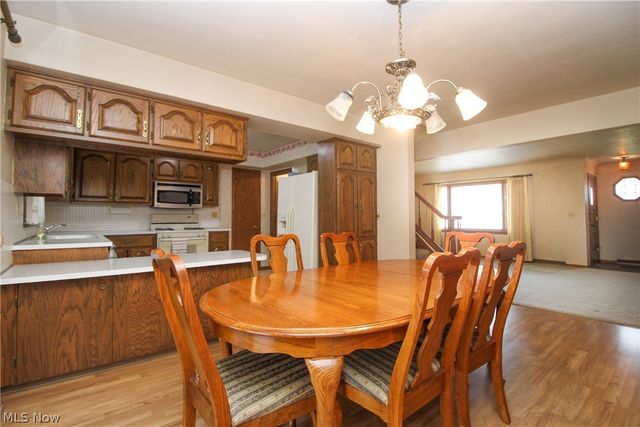 4250 Nottingham Avenue, Austintown, OH 44511