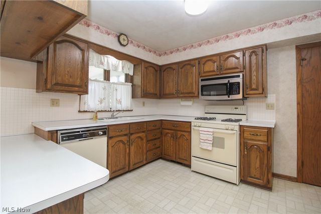 4250 Nottingham Avenue, Austintown, OH 44511