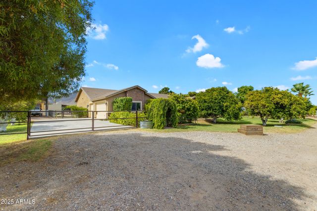 17707 E STACEY Road, Queen Creek, AZ 85142