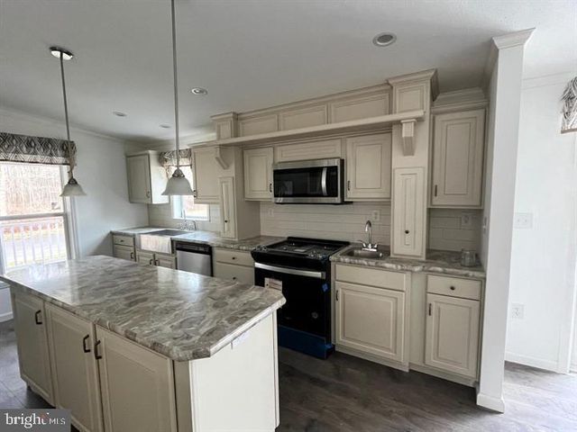 218 VAUX DR, Doylestown, PA 18901