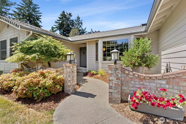 9909 37th Court SE, Olympia, WA 98513