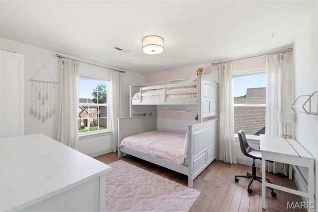 735 Harvest Lane, Olivette, MO 63132