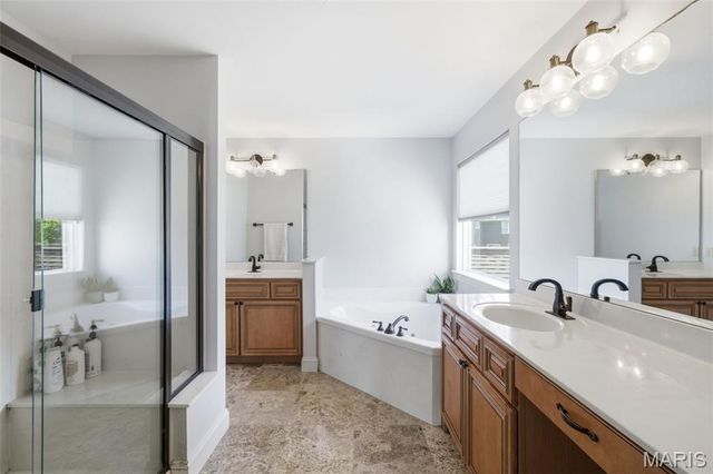 735 Harvest Lane, Olivette, MO 63132