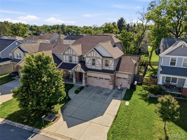 735 Harvest Lane, Olivette, MO 63132