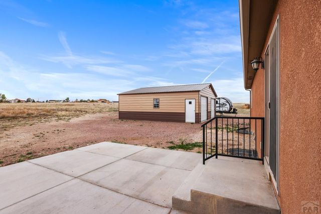 1058 E Ranch Dr, Pueblo West, CO 81007