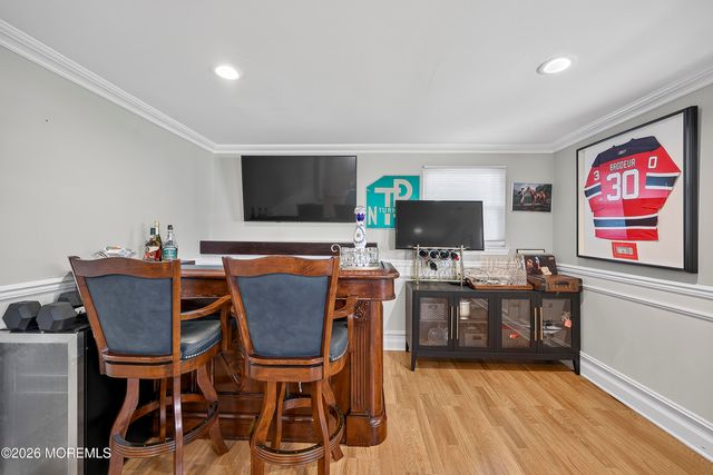 6 Forsgate Drive, Freehold, NJ 07728