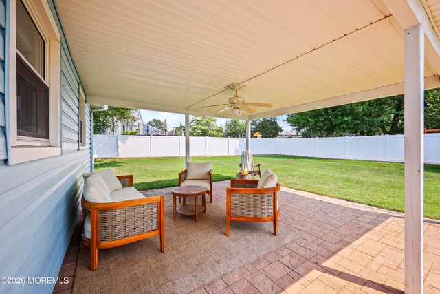 6 Forsgate Drive, Freehold, NJ 07728