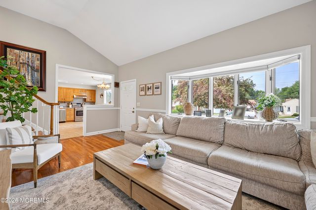 6 Forsgate Drive, Freehold, NJ 07728