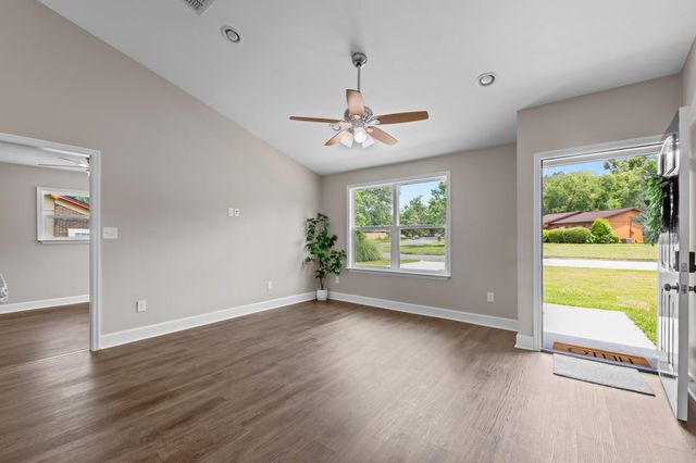 2328 Southampton Drive, Tallahassee, FL 32311