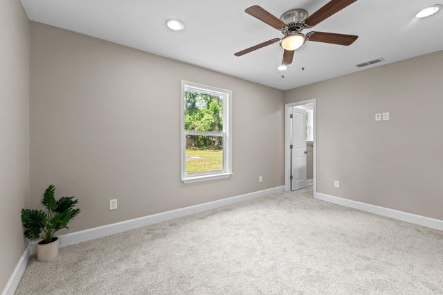 2328 Southampton Drive, Tallahassee, FL 32311